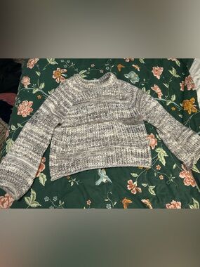 Universal Thread Marled Gray & White Cowl Sweater